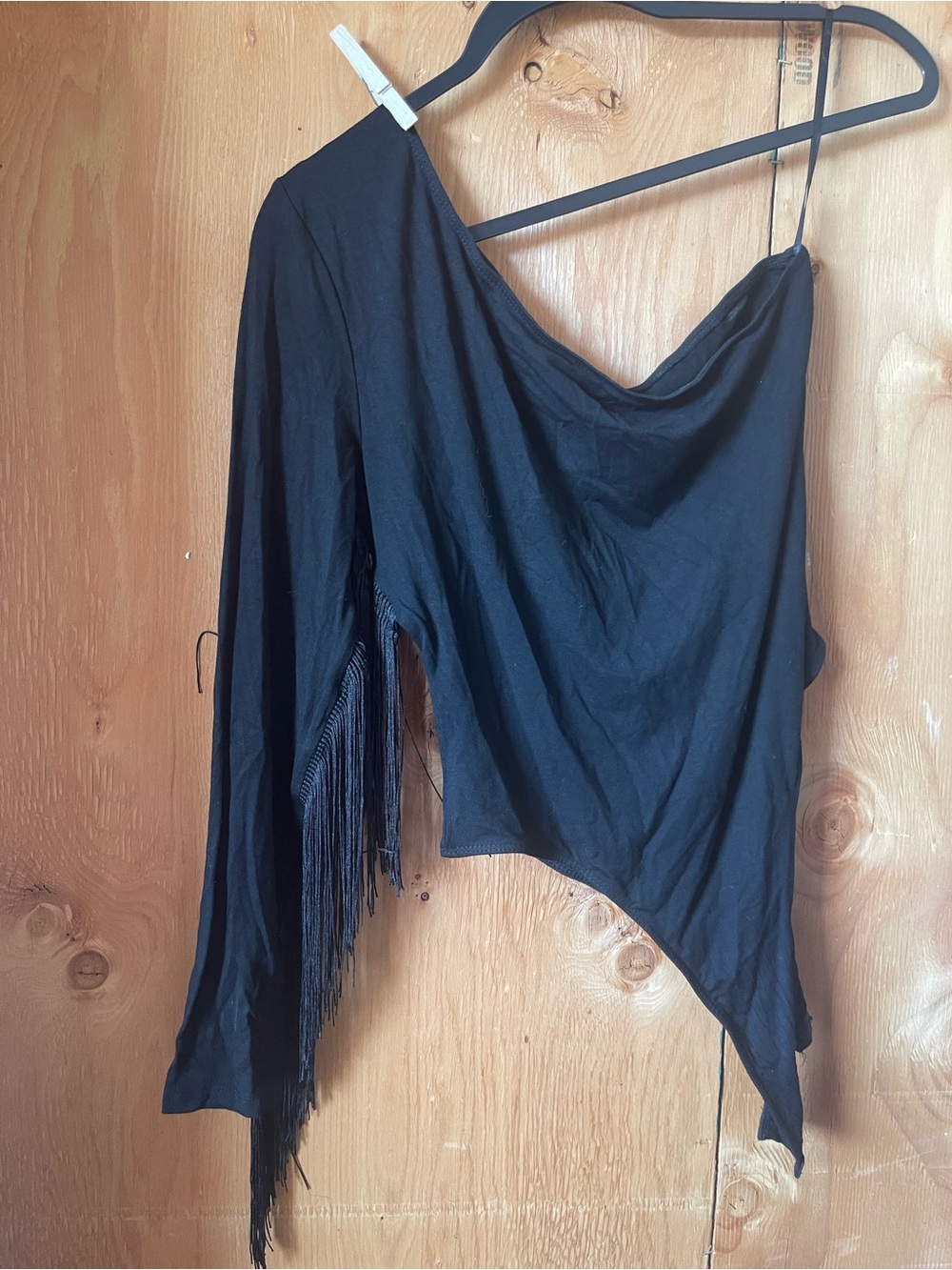 Black One-Shoulder Fringe Crop Top — Asymmetric Fashion Top